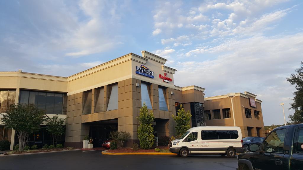 Baymont By Wyndham Fayetteville Fort Bragg Area Exteriör bild