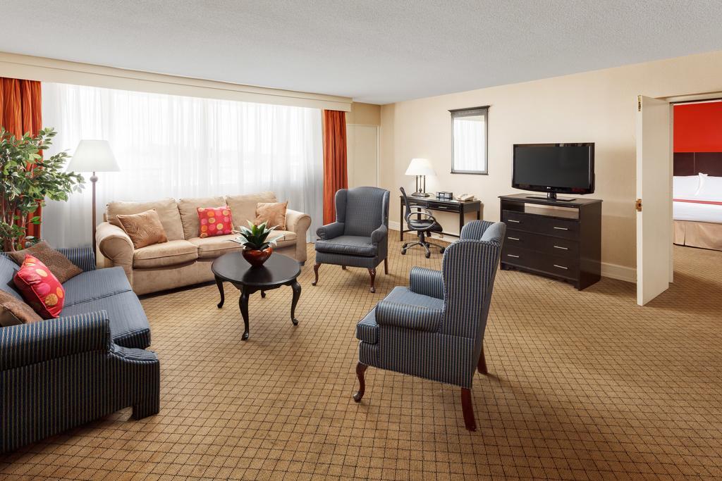Baymont By Wyndham Fayetteville Fort Bragg Area Rum bild